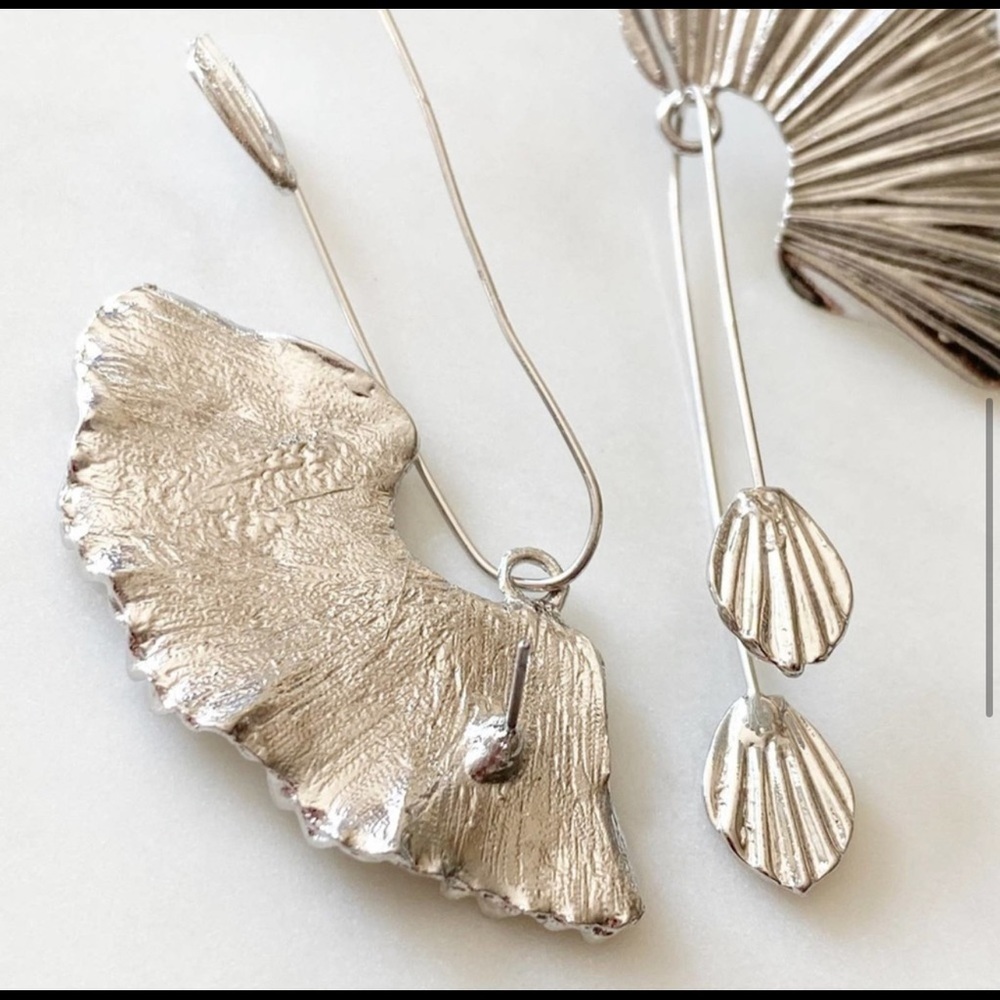 NEW Fanfare Dangle Earrings - Picture 6 of 6